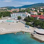 Hotel Aminess Vival Lisanj Family