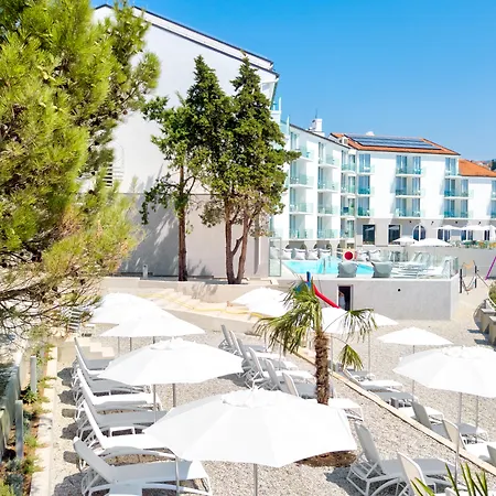Aminess Vival Lisanj Family Hotell