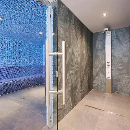 Aminess Vival Lisanj Family Hotel 4*