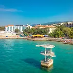 فندق Aminess Vival Lisanj Family نوفي فينودولسكي
