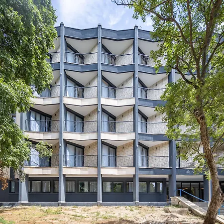 Szálloda Aminess Vival Lisanj Family 4*