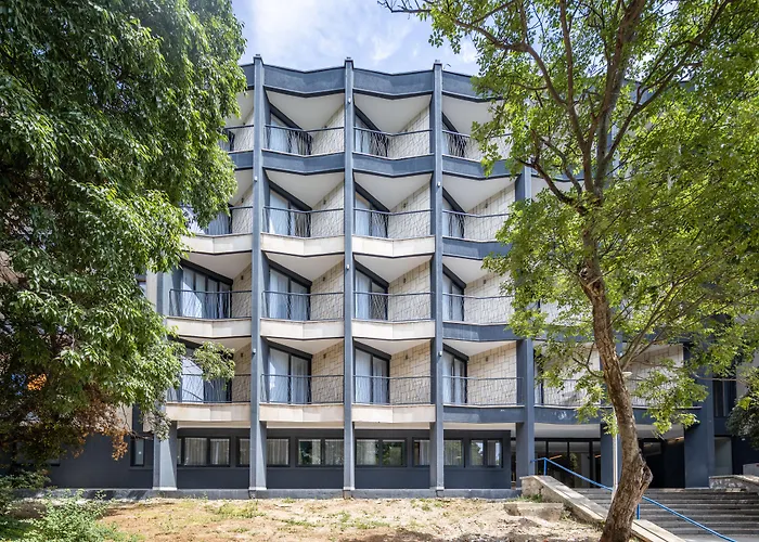 Ξενοδοχείο Aminess Vival Lisanj Family 4*