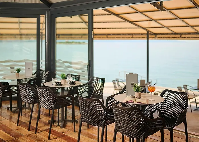Aminess Vival Lisanj Family Ξενοδοχείο 4*
