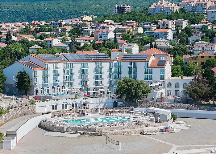 Aminess Vival Lisanj Family 4*